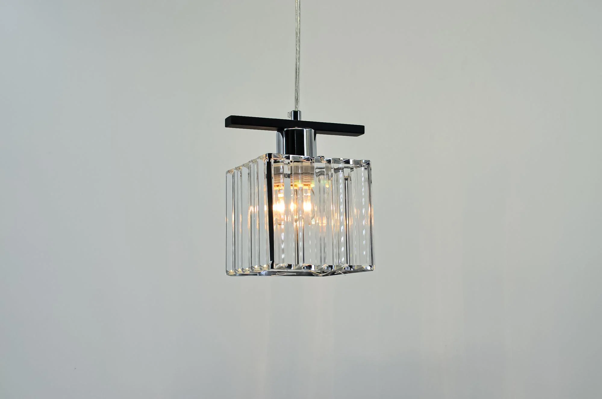 Светильник подвесной Valeso V GLD-20942-1 на 1 плафон (21549415) - фото 2 Светильник подвесной Valeso V GLD-20942-1 на 1 плафон (21549415) - фото 2