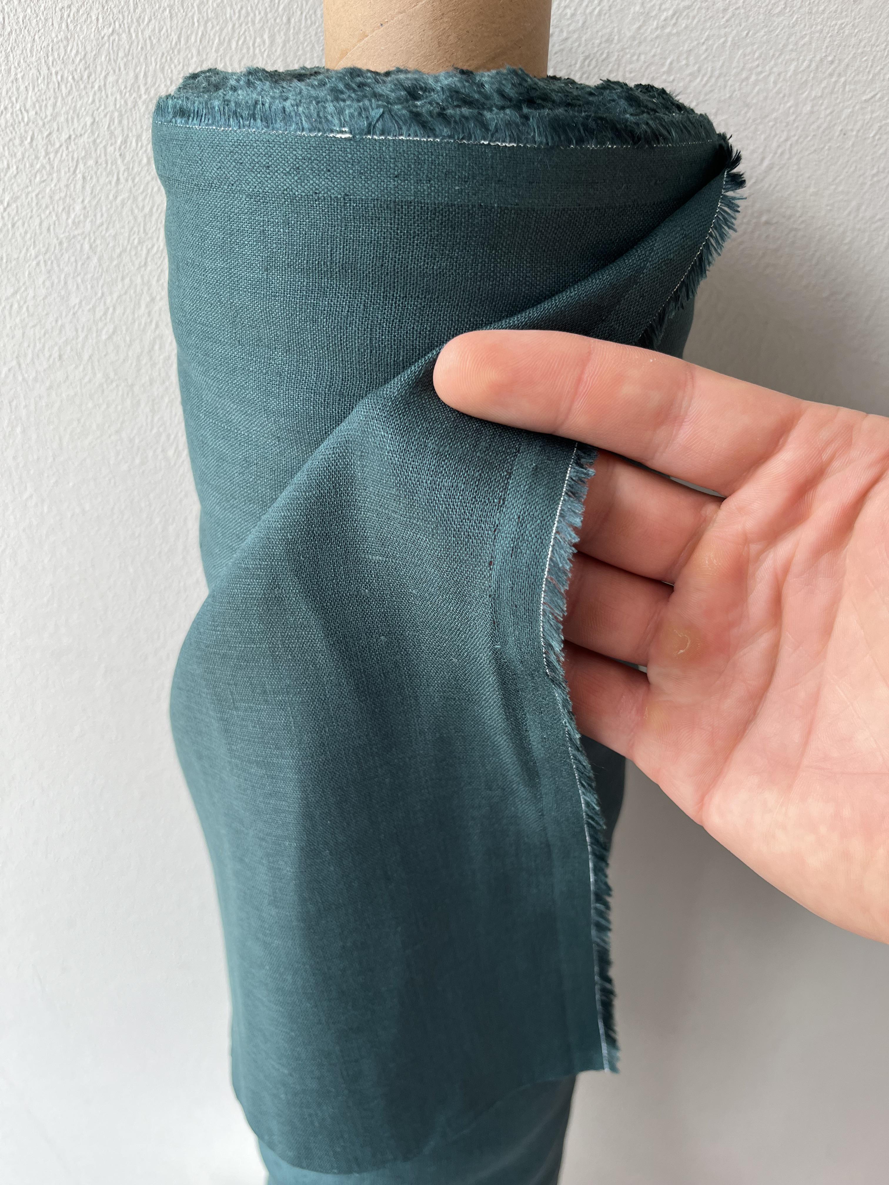 Ткань рубашечно-платья Linen Plus 100% лен 143 см 1330 Изумрудный - фото 2 Ткань рубашечно-платья Linen Plus 100% лен 143 см 1330 Изумрудный - фото 2