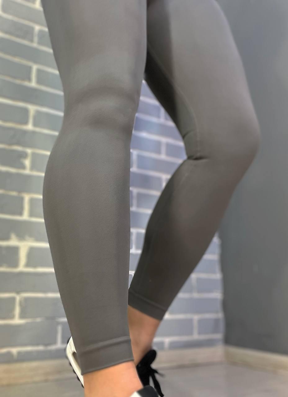 Лосини жіночі A-N 828 утягуючі пуш-ап S Сірий (2156) - фото 6 Лосини жіночі A-N 828 утягуючі пуш-ап S Сірий (2156) - фото 6