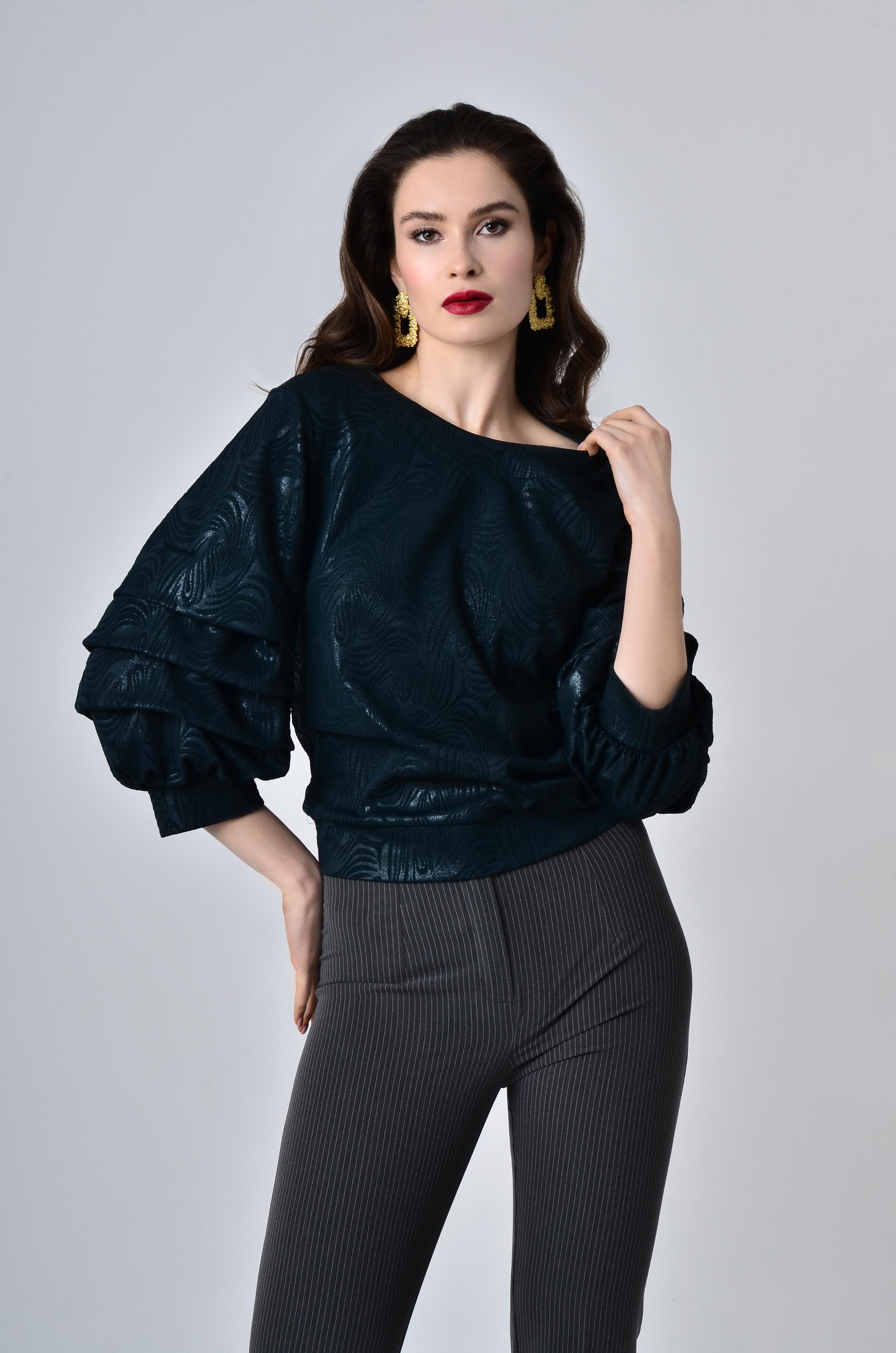 Блуза Lipar 2119/3 с буфами из фактурного трикотажа р. 44 Зеленый (16883334)