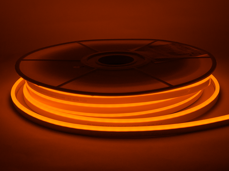 Неон светодиодный AVT 54-O 6x12 мм 2835 120 LED 12V 11 Вт/м IP65 Оранжевый (8849) - фото 2 Неон светодиодный AVT 54-O 6x12 мм 2835 120 LED 12V 11 Вт/м IP65 Оранжевый (8849) - фото 2