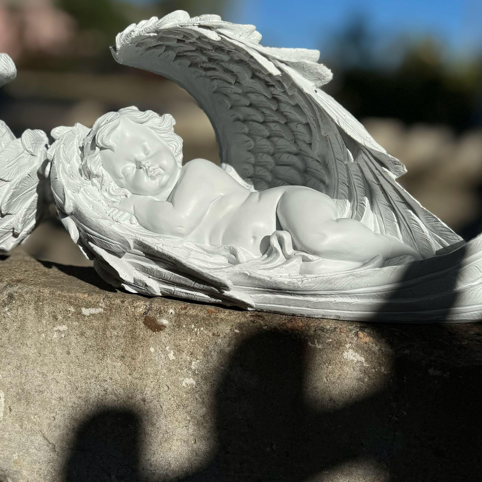 Комплект садових фігур Пара лежачих янголів на крилі (22093810) - фото 5 Комплект садових фігур Пара лежачих янголів на крилі (22093810) - фото 5