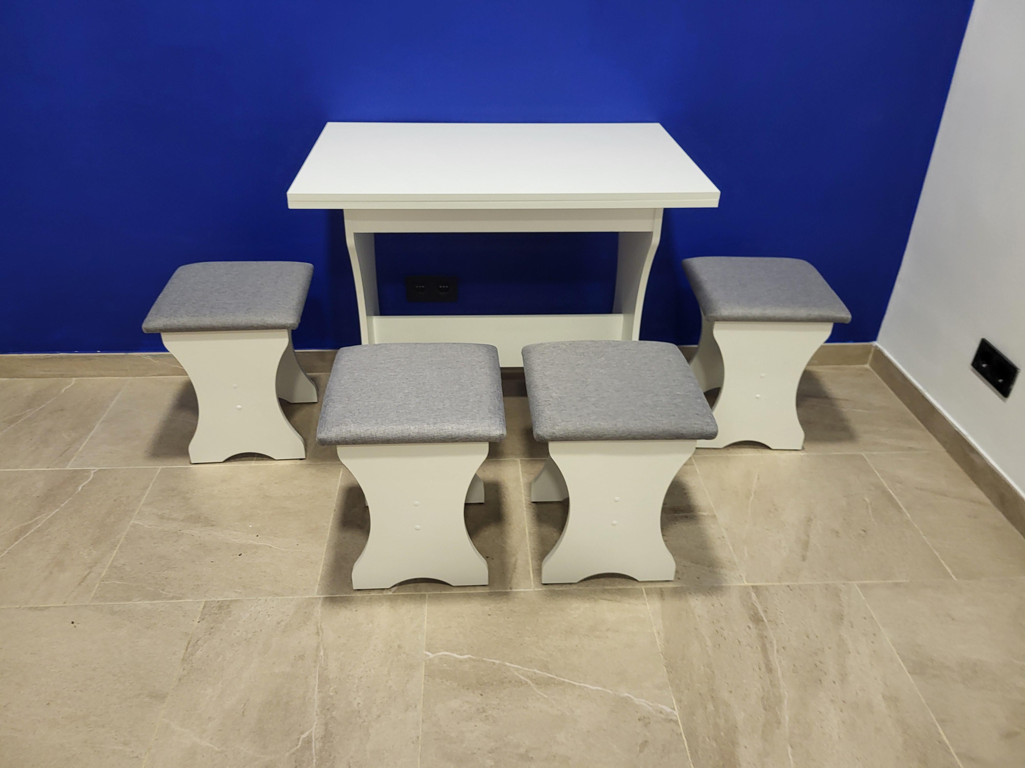 Стол раскладной и 4 табурета Семейный Белый/Сильвер (STTTT-B-S)