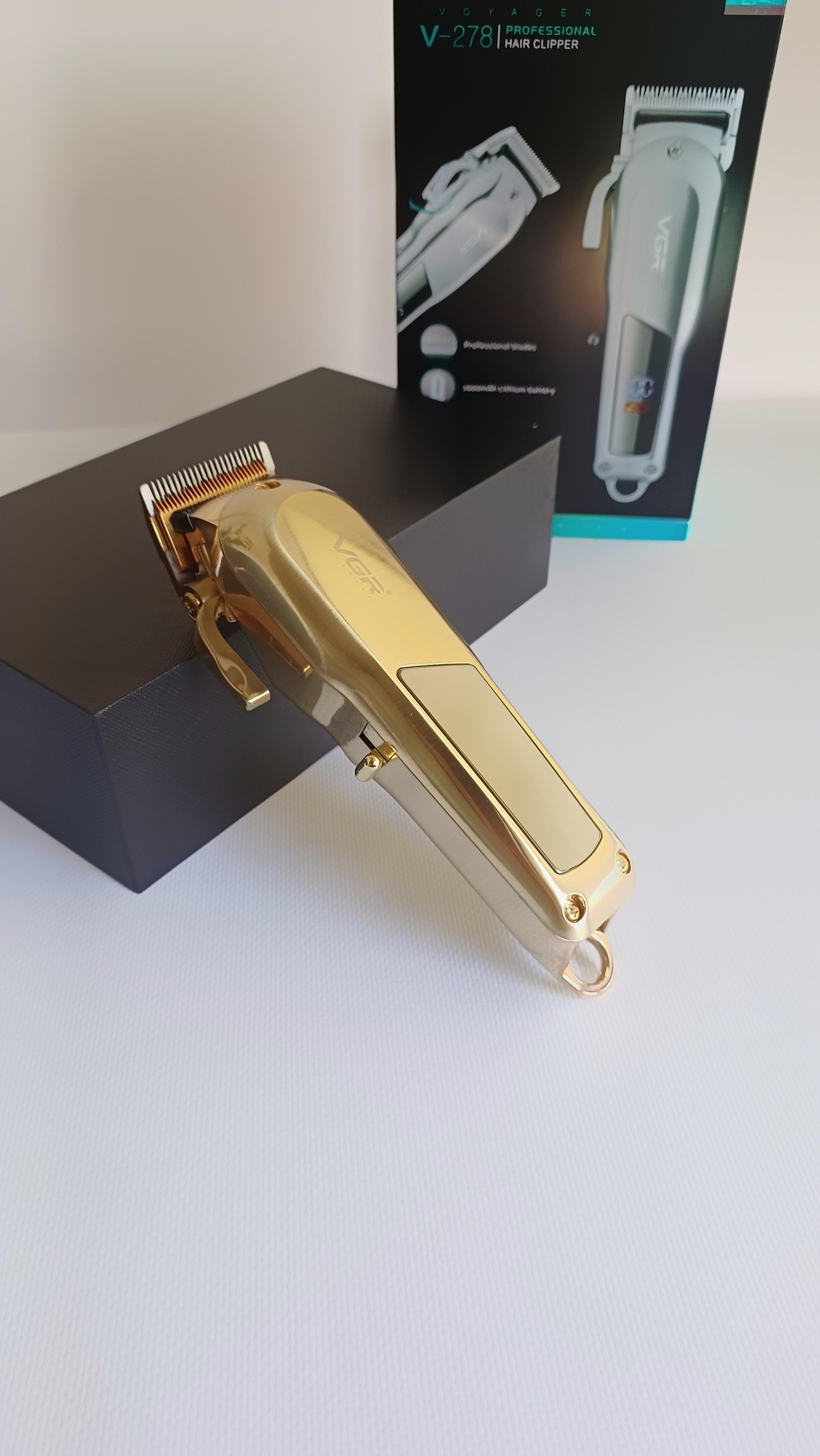 Машинка для стрижки VGR V-278 с цифровым дисплеем Gold - фото 2