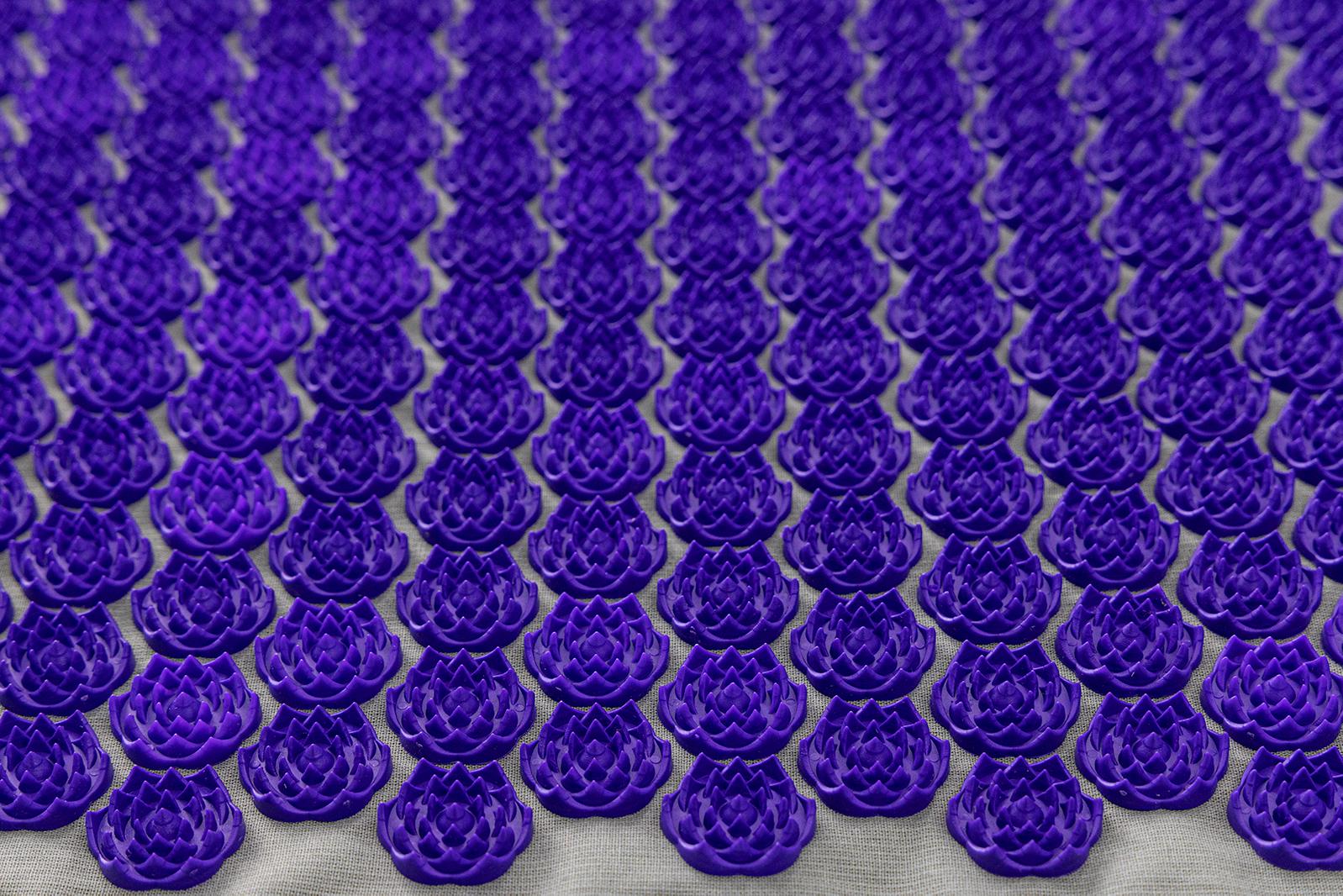 Масажний килимок OSPORT Аплікатор Кузнєцова + валик для шиї apl-021 Lotus Mat Eco Сіро-фіолетовий - фото 3 Масажний килимок OSPORT Аплікатор Кузнєцова + валик для шиї apl-021 Lotus Mat Eco Сіро-фіолетовий - фото 3