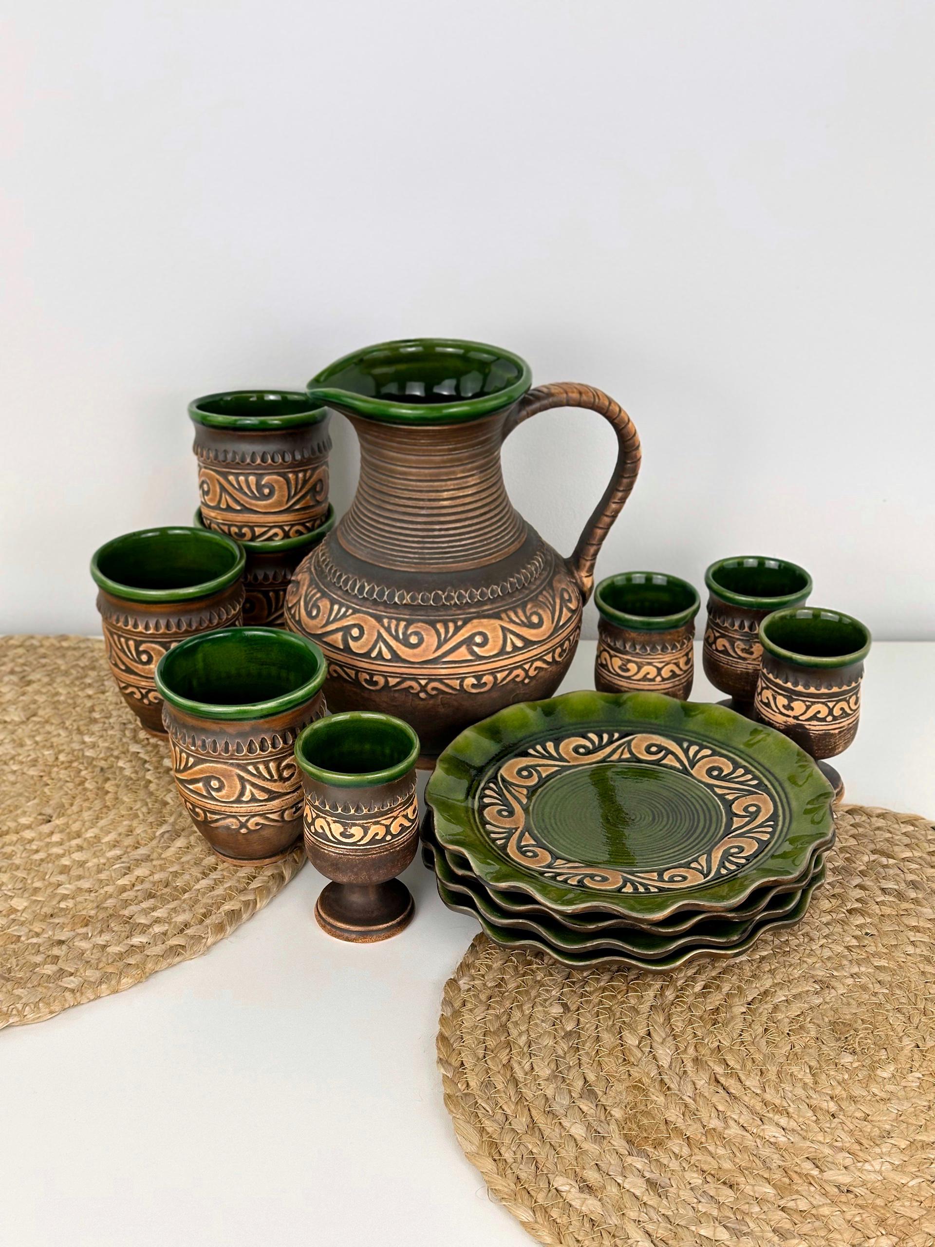 Набор глиняной посуды для сервировки стола на 4 человека Гражда Коричневый (17019-5)