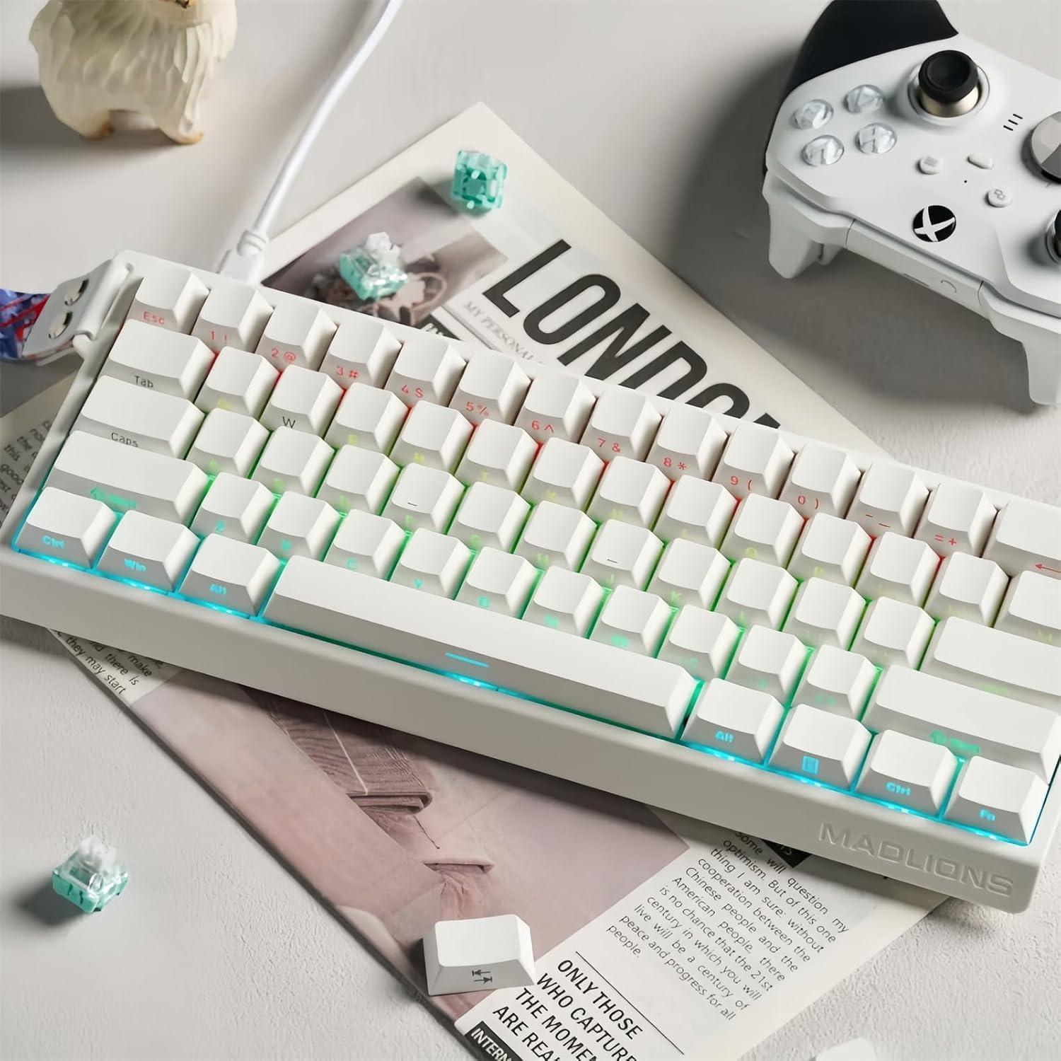 Клавіатура ігрова дротова MADLIONS MAD 60HE RGB Rapid Trigger магнітний перемикач ПК/Mac White - фото 2 Клавіатура ігрова дротова MADLIONS MAD 60HE RGB Rapid Trigger магнітний перемикач ПК/Mac White - фото 2