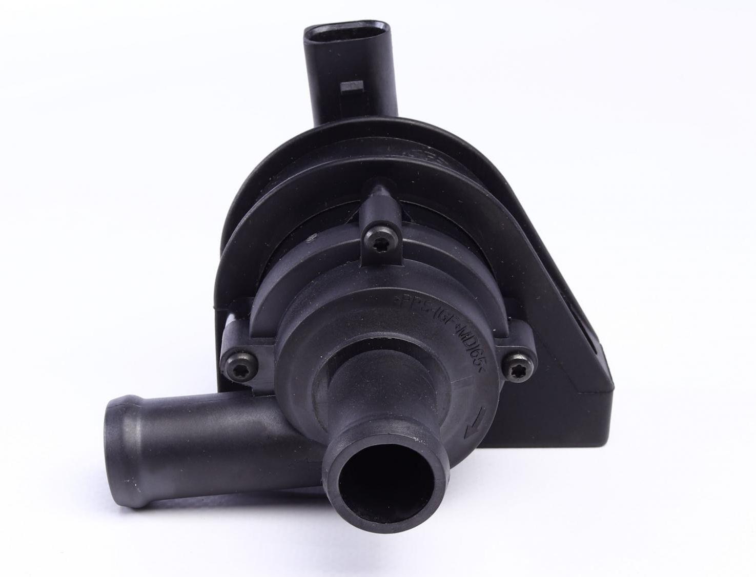 Насос системи охолодження додатковий NRF VW T5 1.9-3.2TDI 03-09 (390013)