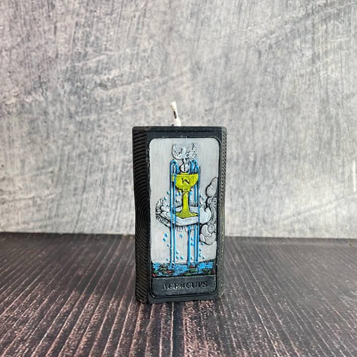 Свеча восковая карта Таро-Туз Кубков Черный (1314)