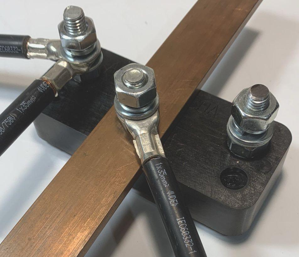 Клеммник проходной КП130А 10 мм (105) - фото 3