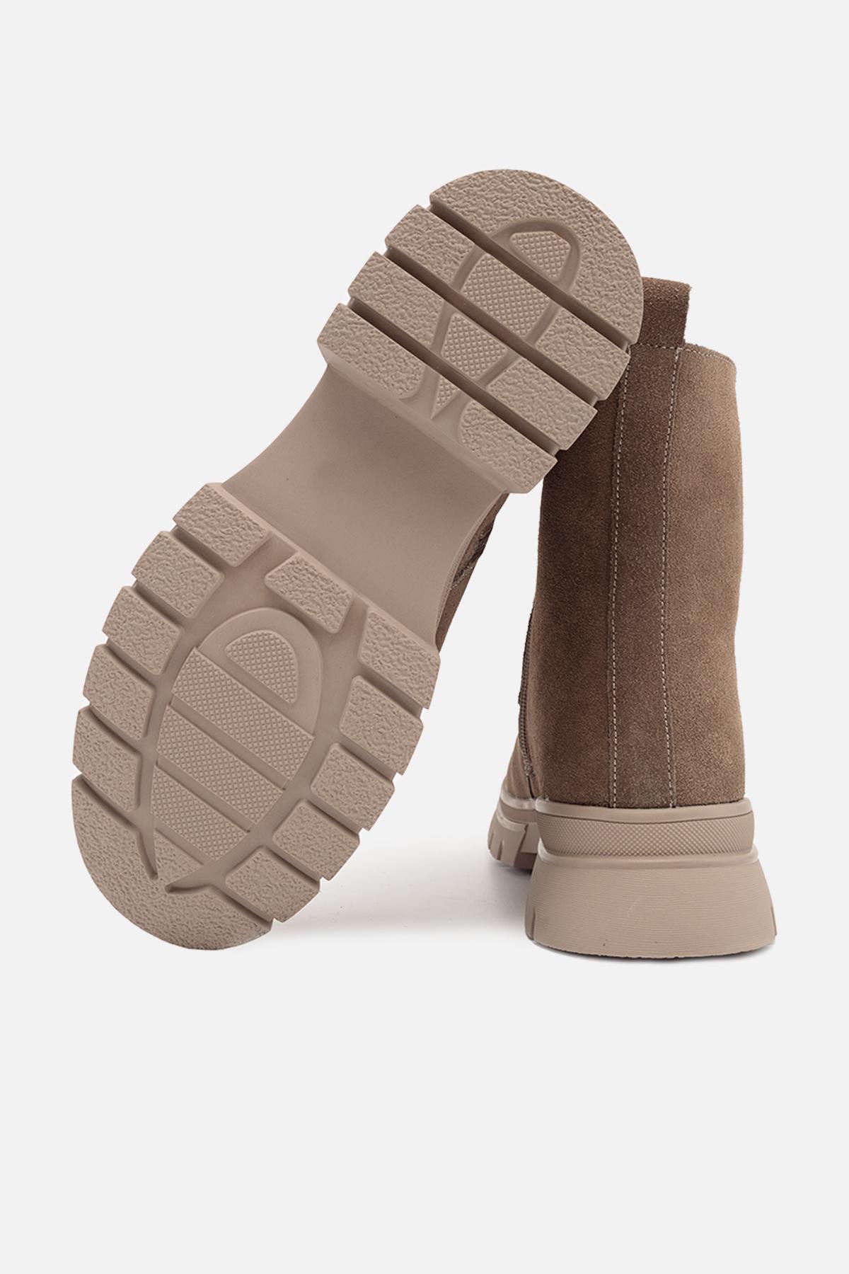 Ботинки женские Yuki ЦБ-00251120 р. 39 Коричневый (SKT000995707) - фото 5 Ботинки женские Yuki ЦБ-00251120 р. 39 Коричневый (SKT000995707) - фото 5