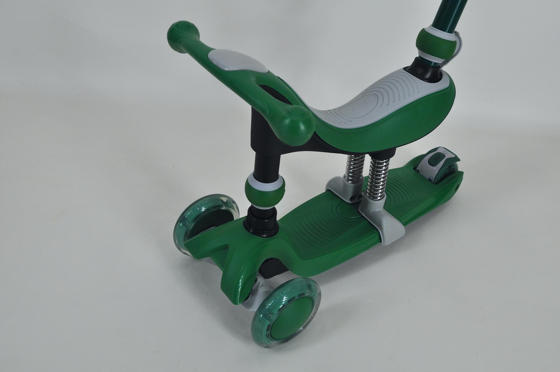 Самокат біговел Maraton Credo 3в1 дитячий триколісний з сидінням та батьківською ручкою Зелений - фото 3 Самокат біговел Maraton Credo 3в1 дитячий триколісний з сидінням та батьківською ручкою Зелений - фото 3