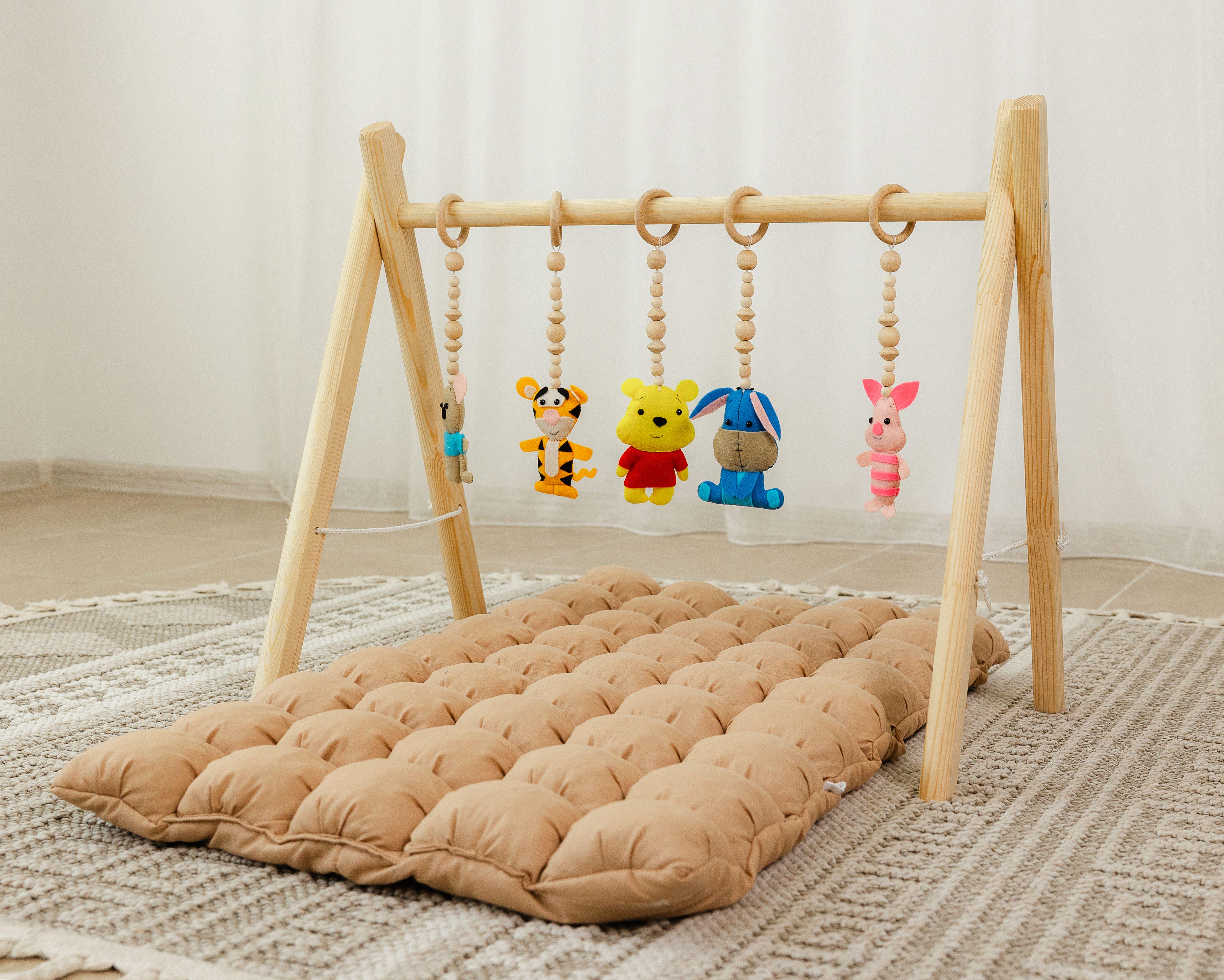 Мобиль детский напольный Винни Пух с матрасиком Капучино (0002255)