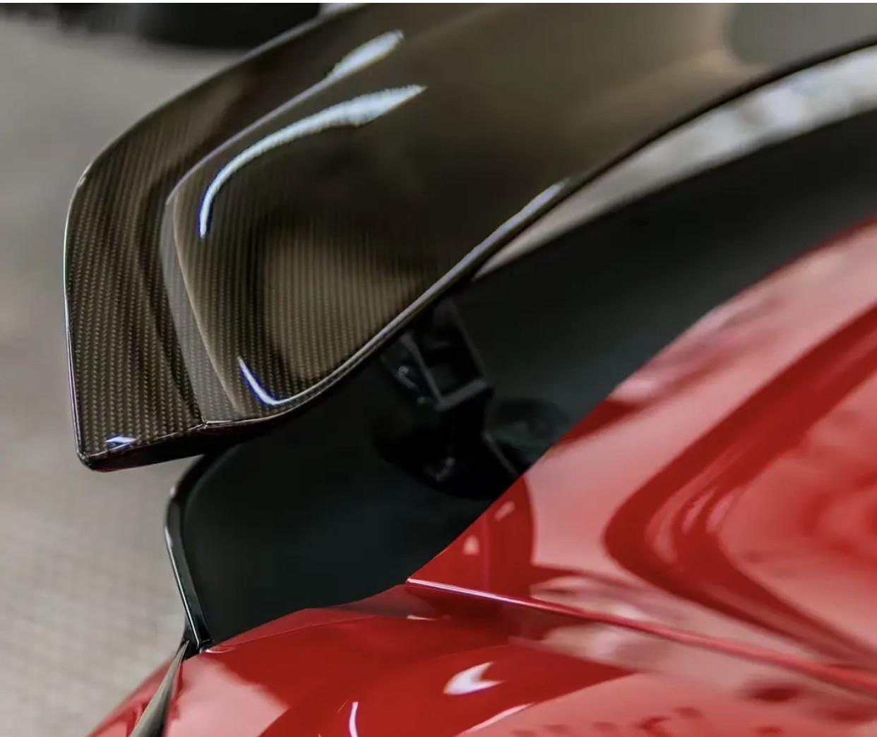 Плівка СONGSHANG 9D ультра глянцевий карбон 100x150 см (1767948161) - фото 3 Плівка СONGSHANG 9D ультра глянцевий карбон 100x150 см (1767948161) - фото 3