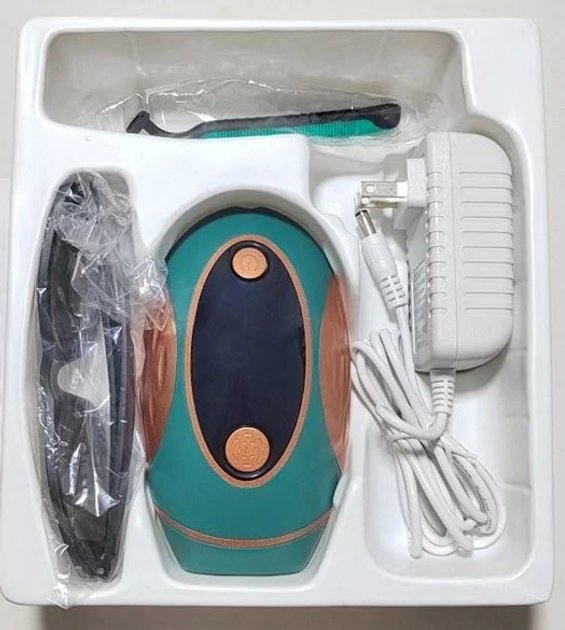 Фотоэпилятор лазерный для лица и тела Clefers Pointtorg 550-1100U с охлаждением и индикацией заряда (5024491) - фото 3 Фотоэпилятор лазерный для лица и тела Clefers Pointtorg 550-1100U с охлаждением и индикацией заряда (5024491) - фото 3