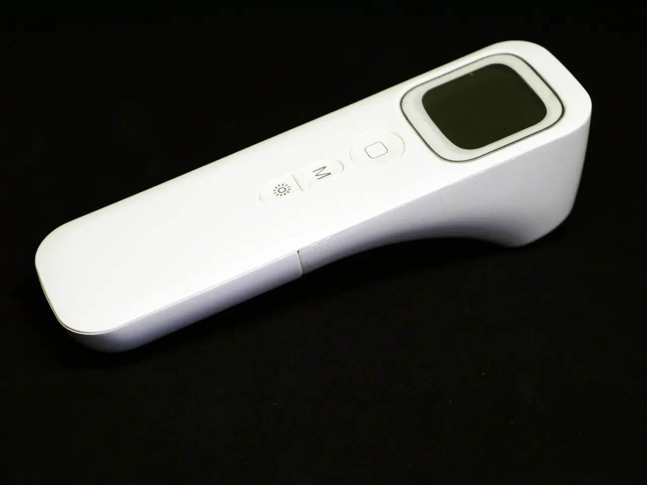 Термометр shun da obd02 бесконтактный инфракрасный - фото 5