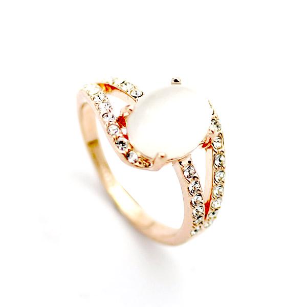 Кольцо с кристаллами Сваровски 96429 Italina р. 17 Белый (24161989)