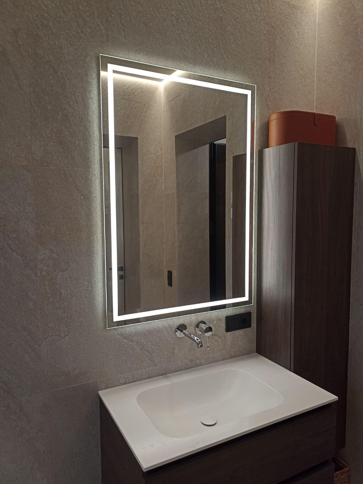 Зеркало СтеклоГарт LED 70х90 см (Д-333)