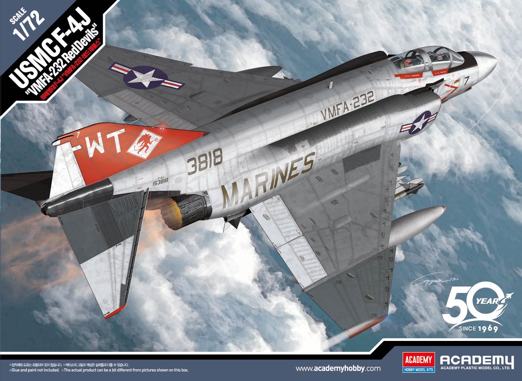 Сборная модель Academy USMC F-4J VMFA-232 Red Devils 1:72 (12556) - фото 1