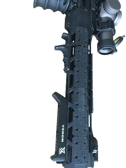 Целеуказатель лазерный Х-GUN Venom solo laser GR на M-LOK - фото 8 Целеуказатель лазерный Х-GUN Venom solo laser GR на M-LOK - фото 8