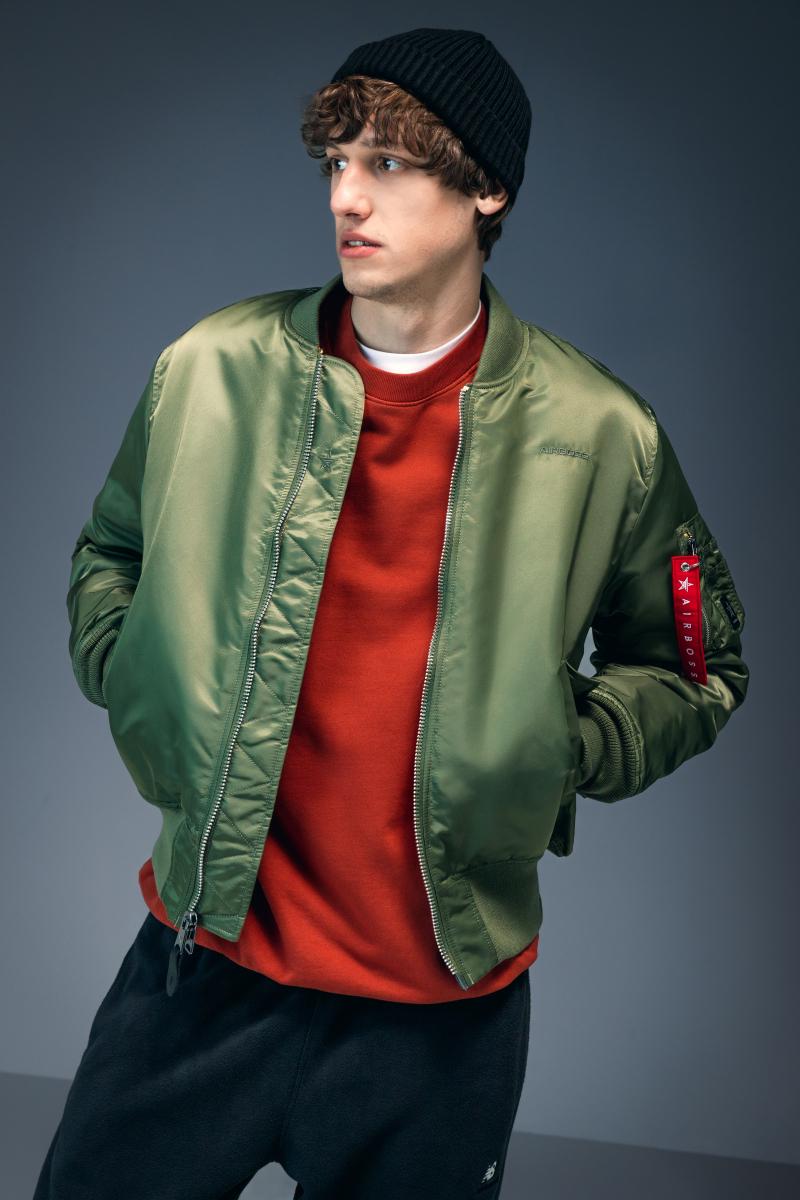 Куртка-бомбер Airboss MA-1 Flight Jacket NEW GEN L Зелений (123255) - фото 1 Куртка-бомбер Airboss MA-1 Flight Jacket NEW GEN L Зелений (123255) - фото 1