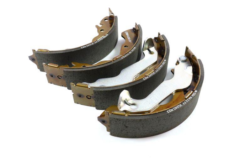 Колодки тормозные барабанные Hyundai Accent задние (SANGSIN SA128)