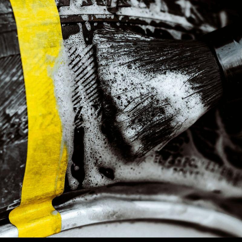 Щетка K2 Detailing Brush для детейлинга 31 мм - фото 3 Щетка K2 Detailing Brush для детейлинга 31 мм - фото 3