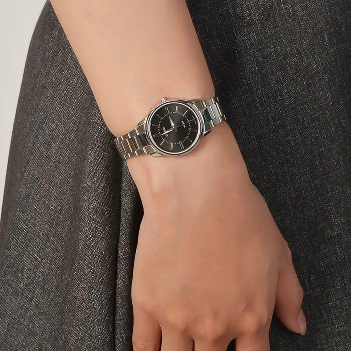 Наручний годинник жіночий Casio LTP-1303D-1A d 30 мм (LTP-1303D-1A) - фото 2 Наручний годинник жіночий Casio LTP-1303D-1A d 30 мм (LTP-1303D-1A) - фото 2