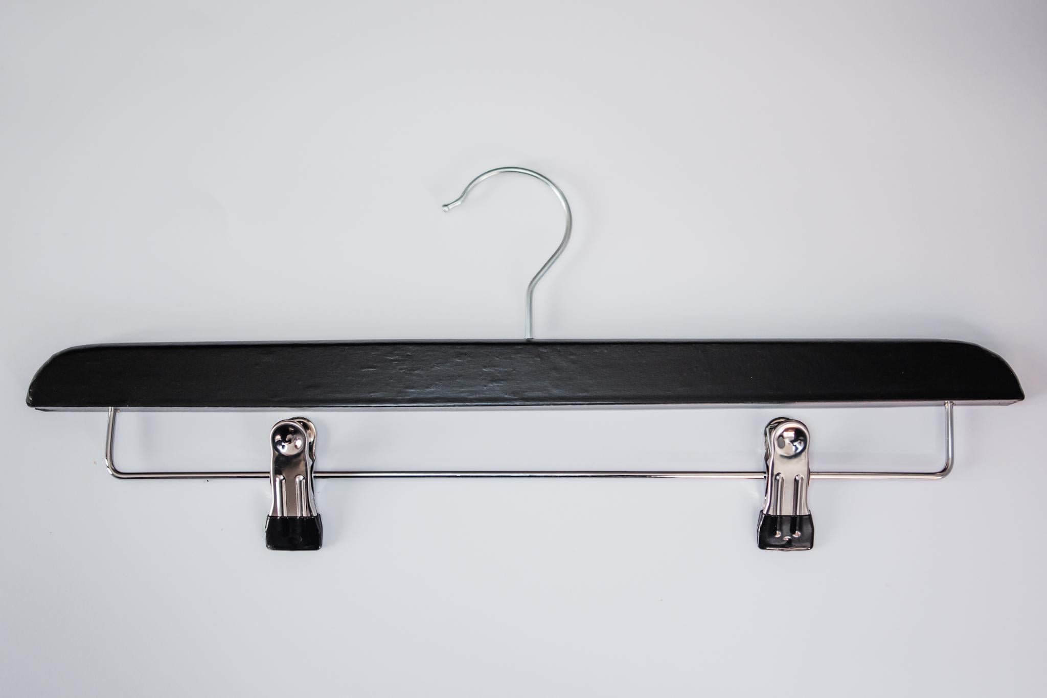 Вешалка деревянная костюмная с прищепками 41 см Черный