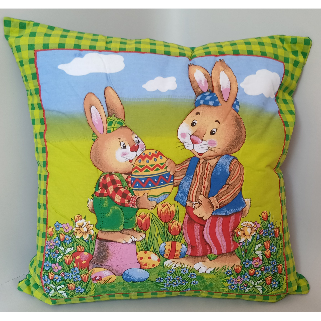 Наволочка детская хлопковая Кролики в цветах 40х40 см (1_1933_15)