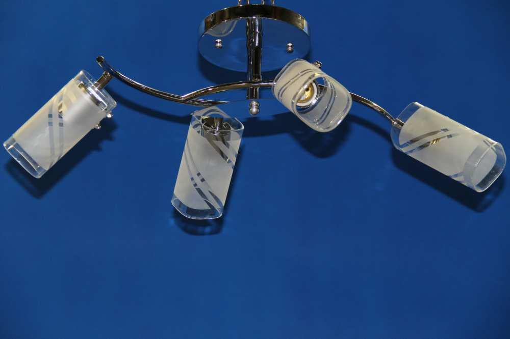 Люстра с плафонами Ray L0441/4 (IR005744) Люстра с плафонами Ray L0441/4 (IR005744)