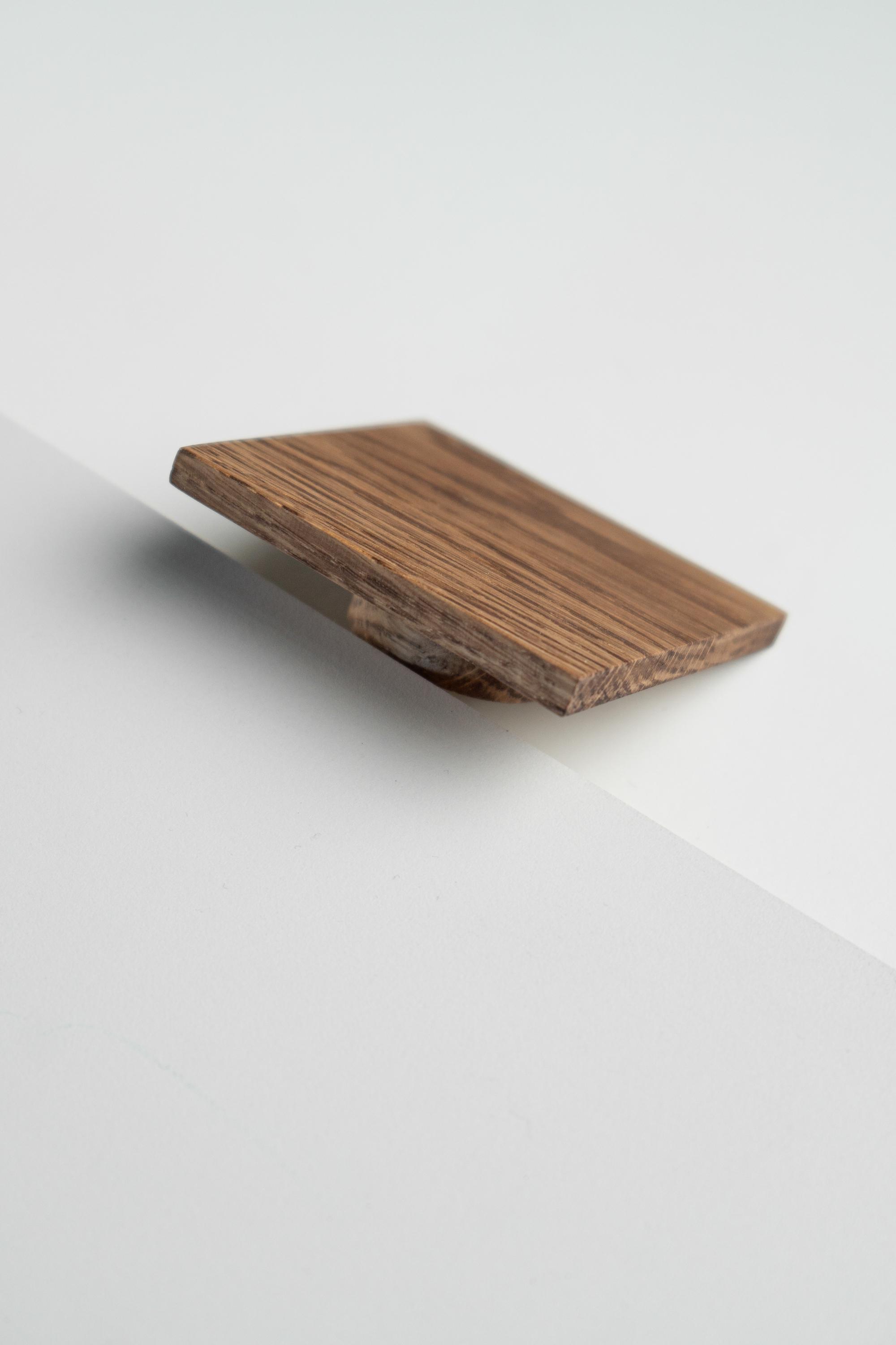 Меблева ручка Lamel із дерева 70 мм Brown - фото 2 Меблева ручка Lamel із дерева 70 мм Brown - фото 2