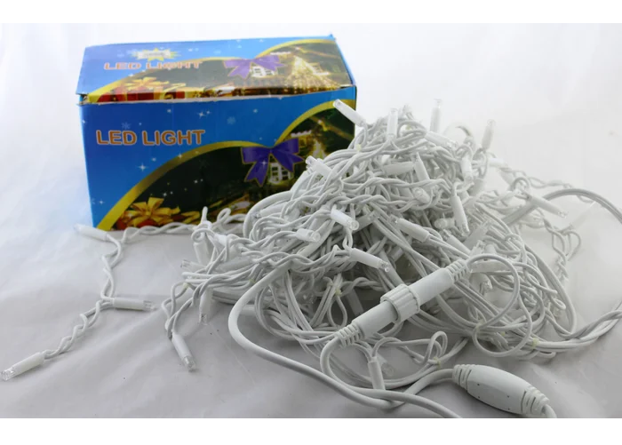 Світлодіодна гірлянда Xmas LED 120 Бурульки/Бахрома 5 м Теплий білий (0b687bca) - фото 6 Світлодіодна гірлянда Xmas LED 120 Бурульки/Бахрома 5 м Теплий білий (0b687bca) - фото 6