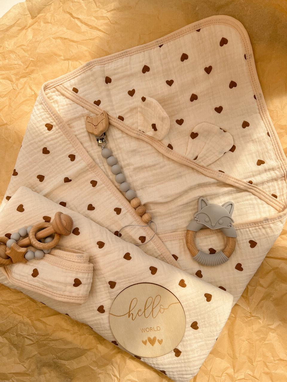 Рушник-конверт з капюшоном муслін Сердечко 85x90 см (24246851) - фото 3 Рушник-конверт з капюшоном муслін Сердечко 85x90 см (24246851) - фото 3