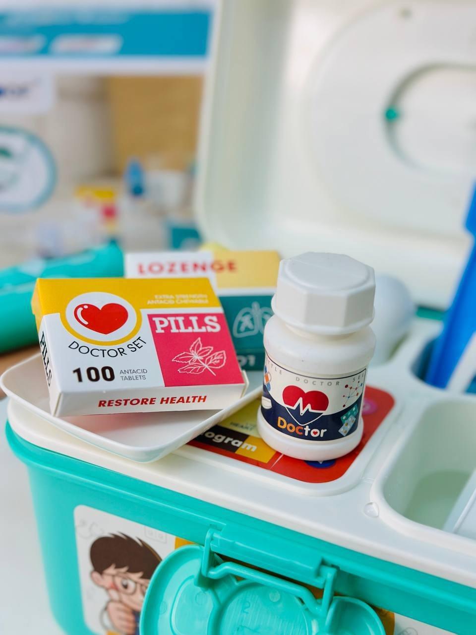 Игрушечный набор врача в чемодане с инструментами (2798647018) - фото 3 Игрушечный набор врача в чемодане с инструментами (2798647018) - фото 3