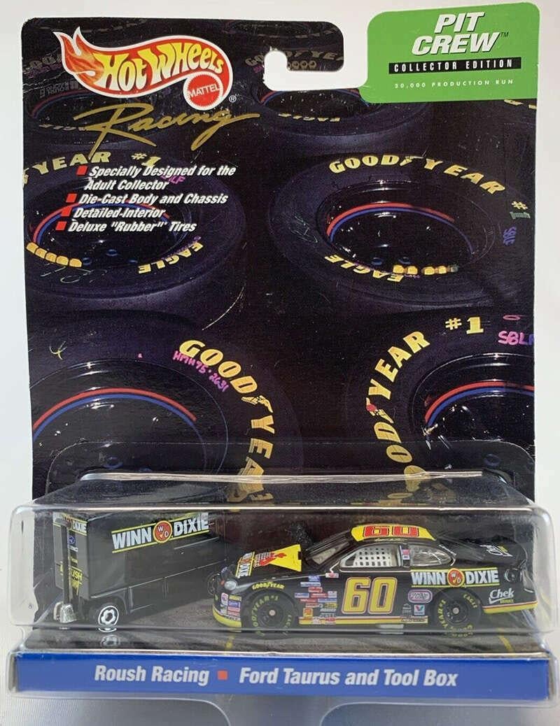 Іграшкові машинки Hot Wheels Ford Taurus & Tool Box Mark Martin №60 Winn-Dixie 1999 Pro Racing Pit Crew NASCAR (25132)