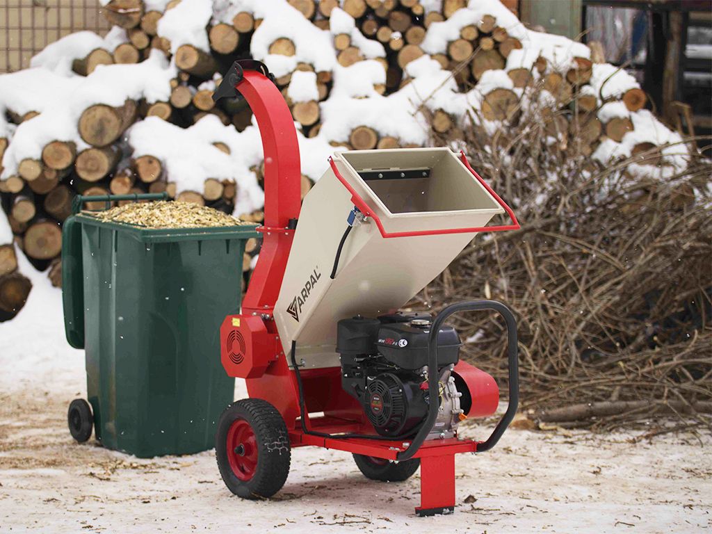 Подрібнювач гілок Arpal на щепу з бензиновим двигуном - фото 2 Подрібнювач гілок Arpal на щепу з бензиновим двигуном - фото 2