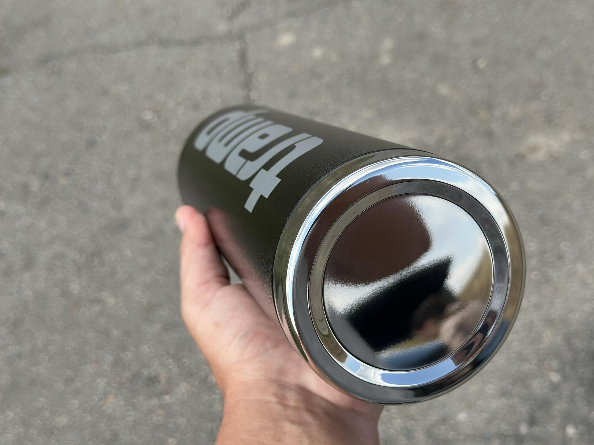 Термос для напоїв Tramp expeditio з нержавіючої сталі тримає 24 ч. 1,6 л (UTRC-029-black) - фото 6 Термос для напоїв Tramp expeditio з нержавіючої сталі тримає 24 ч. 1,6 л (UTRC-029-black) - фото 6