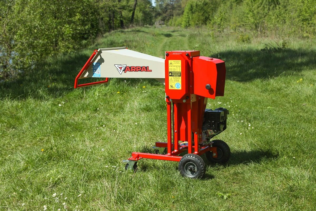 Подрібнювач гілок Arpal на шматки дров з бензиновим двигуном (АМ-80БД) - фото 14