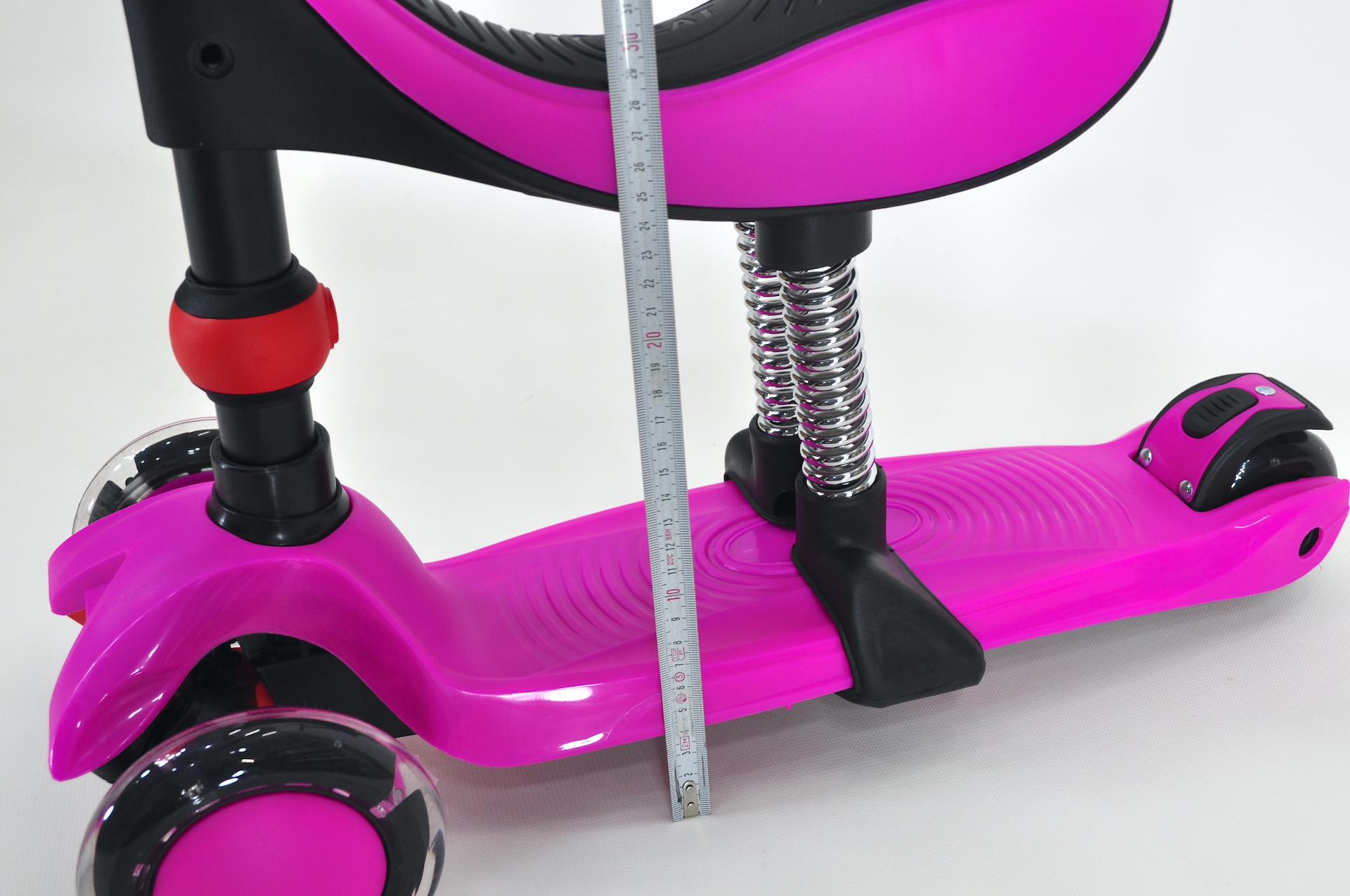 Самокат біговел Maraton Credo 3в1 дитячий триколісний з сидінням та батьківською ручкою Рожевий - фото 14