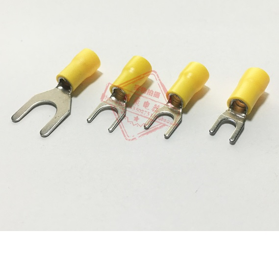 Клемма VOLTRONIC тип U 0,7 мм SV5,5-8 изолированная латунная для многожильных проводов 4-6 мм 100 шт. (10961)