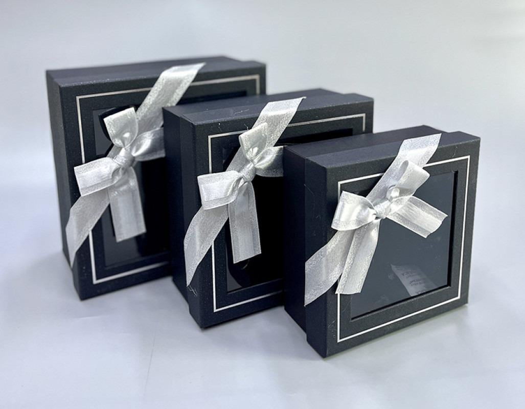 Коробка подарочная 3 шт. 19х19х10/17х17х8/15х15 см (R33325G) Коробка подарочная 3 шт. 19х19х10/17х17х8/15х15 см (R33325G)