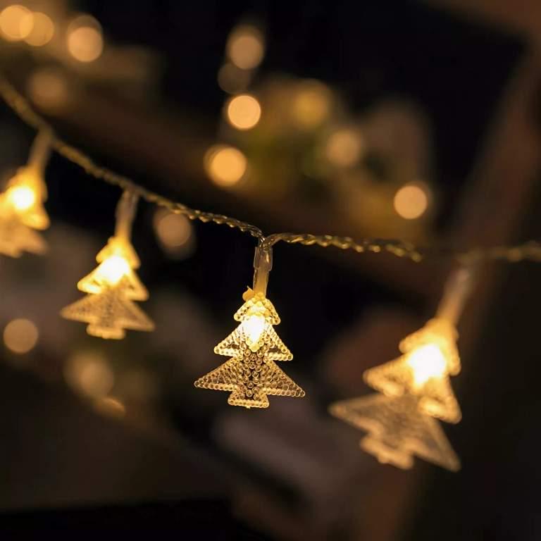 Гірлянда на батарейках 10 LED Ялинки 2 м 6 см (48116)