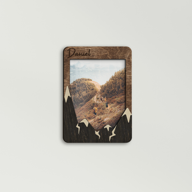 Фоторамка дерев'яна The Frame Depot Гірські вершини під персоналізацію Темно-коричневий (mountain_8x10_vertical) - фото 1 Фоторамка дерев'яна The Frame Depot Гірські вершини під персоналізацію Темно-коричневий (mountain_8x10_vertical) - фото 1