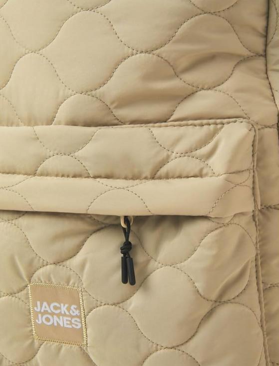 Міський рюкзак стьобаний Jack & Jones Бежевий (105751725) - фото 4 Міський рюкзак стьобаний Jack & Jones Бежевий (105751725) - фото 4