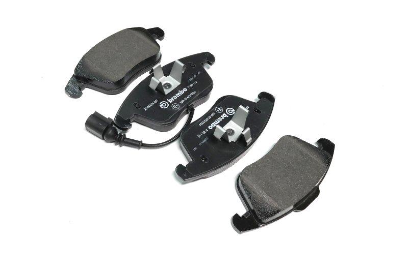 Колодки тормозные дисковые Audi Q3 06/11- передние (P 85 112 BREMBO)