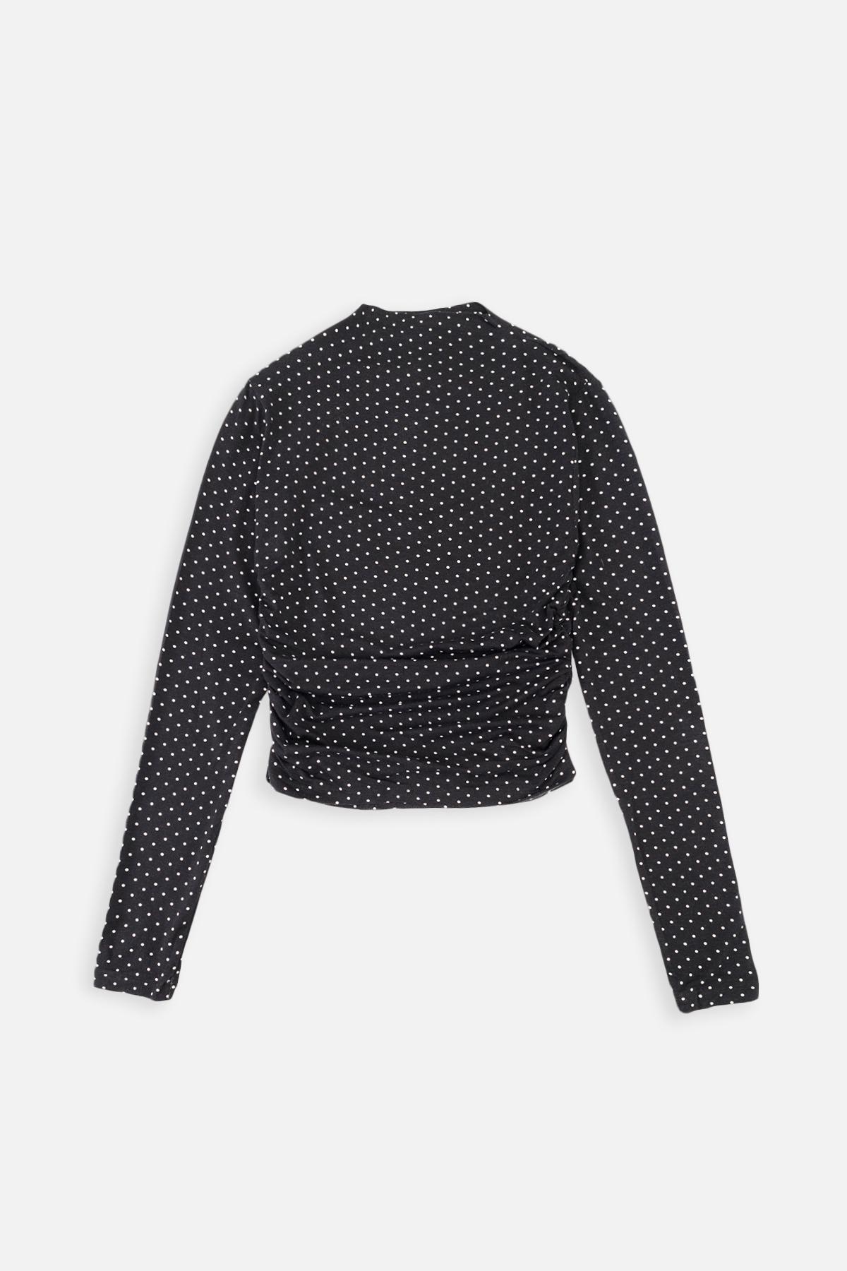 Футболка з довгим рукавом жіноча ЦБ-00268956 р. 48 Чорний (SKT001042090) - фото 4 Футболка з довгим рукавом жіноча ЦБ-00268956 р. 48 Чорний (SKT001042090) - фото 4