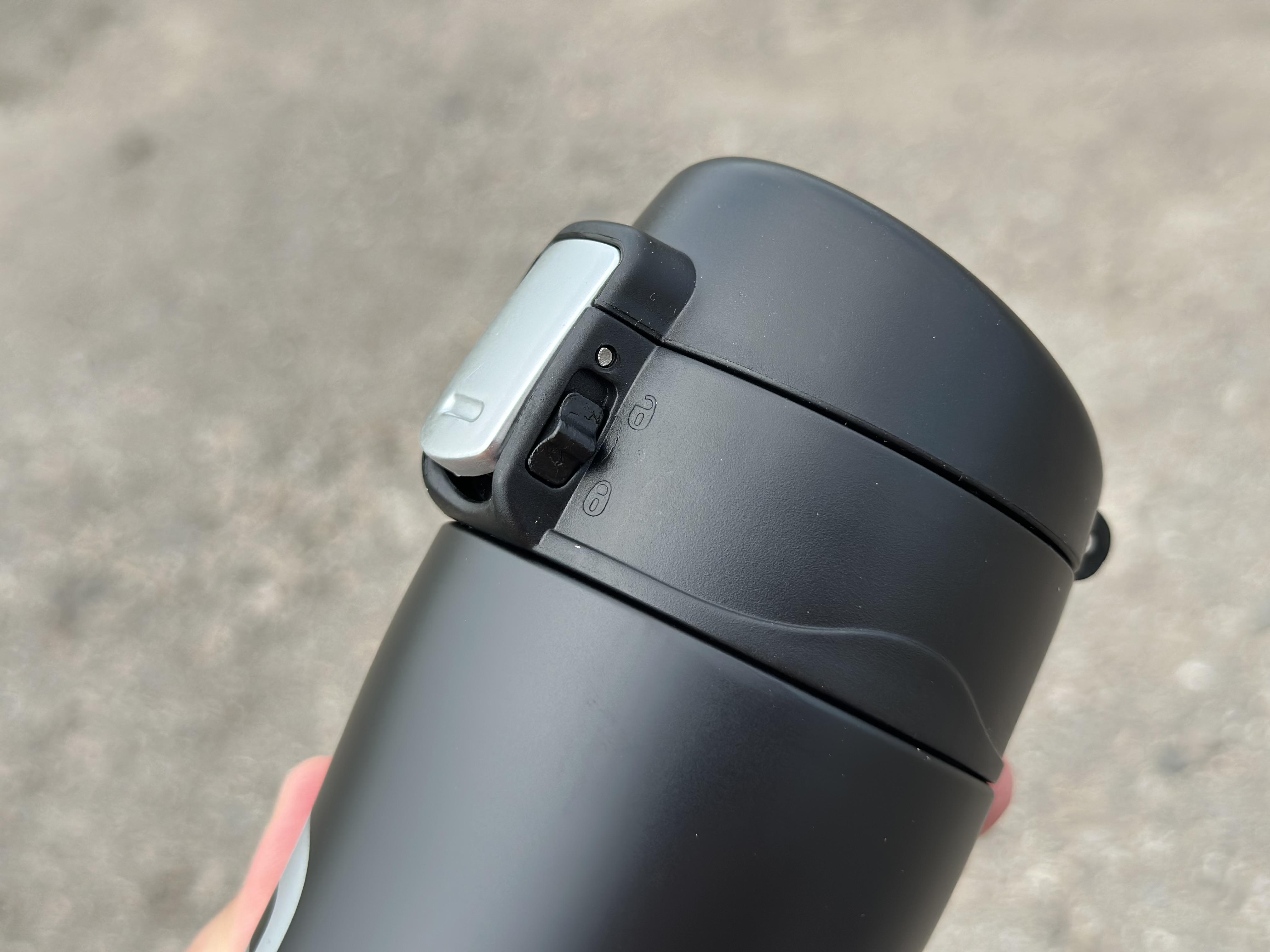 Термокружка Tramp держит 12 ч. 0,45 л (UTRC-107-black) - фото 5 Термокружка Tramp держит 12 ч. 0,45 л (UTRC-107-black) - фото 5