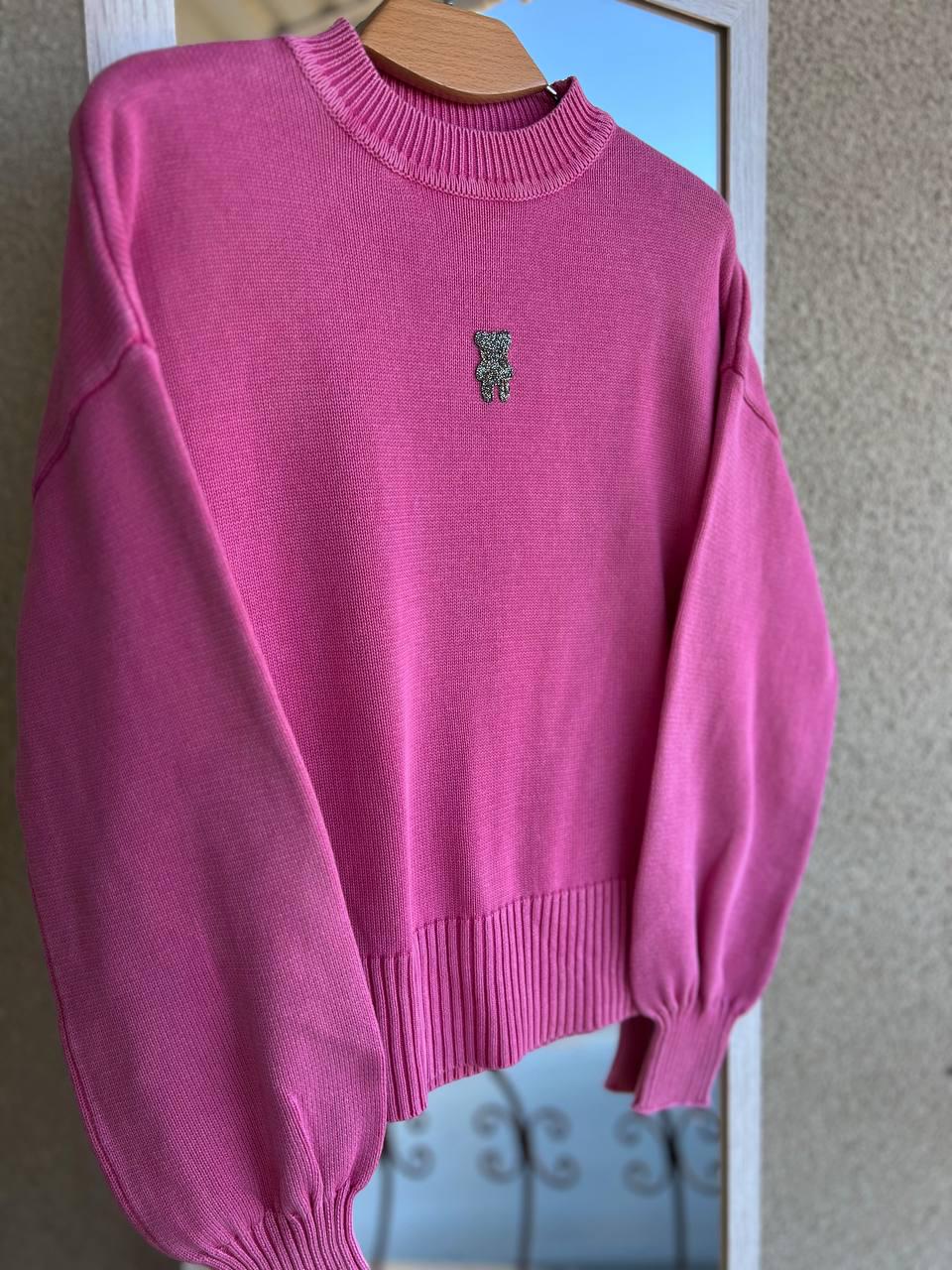 Светр жіночий A-N 870 варений ведмедик камінчики середня довжина оверсайз р. 44-48 Рожевий (3121) - фото 8 Светр жіночий A-N 870 варений ведмедик камінчики середня довжина оверсайз р. 44-48 Рожевий (3121) - фото 8