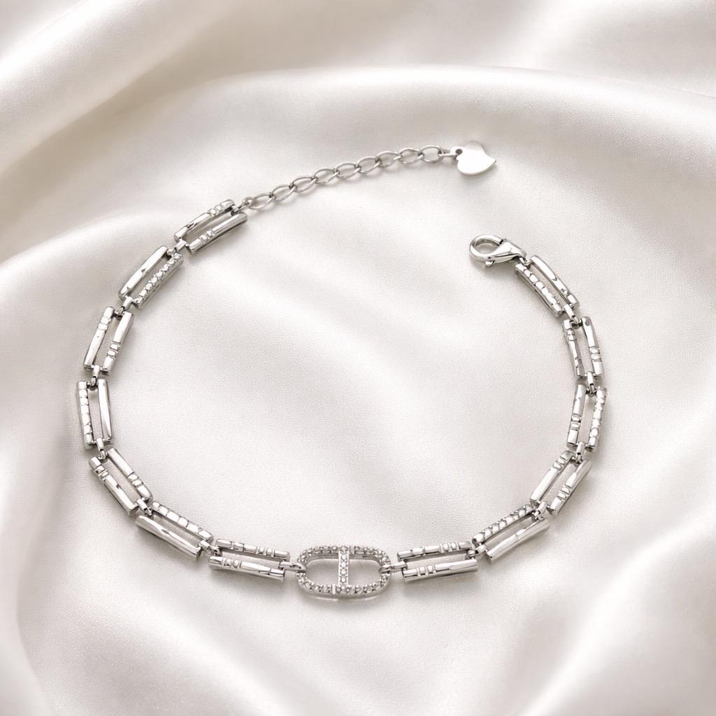 Браслет срібний з ланковим плетінням та декоративним центральним елементом р. 17-20 см